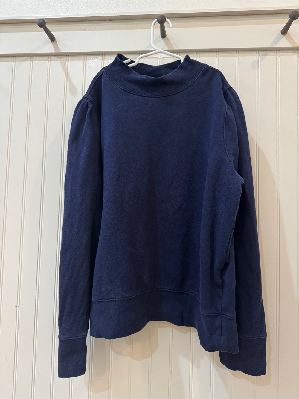 GAP Women's Navy Mockneck Sweatshirt large small imo blue sweatshirt